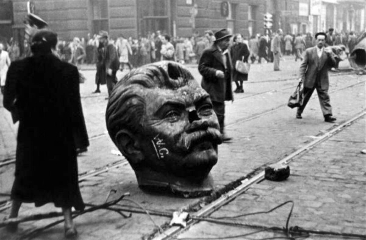 Révolution hongroise de 1956 - DR