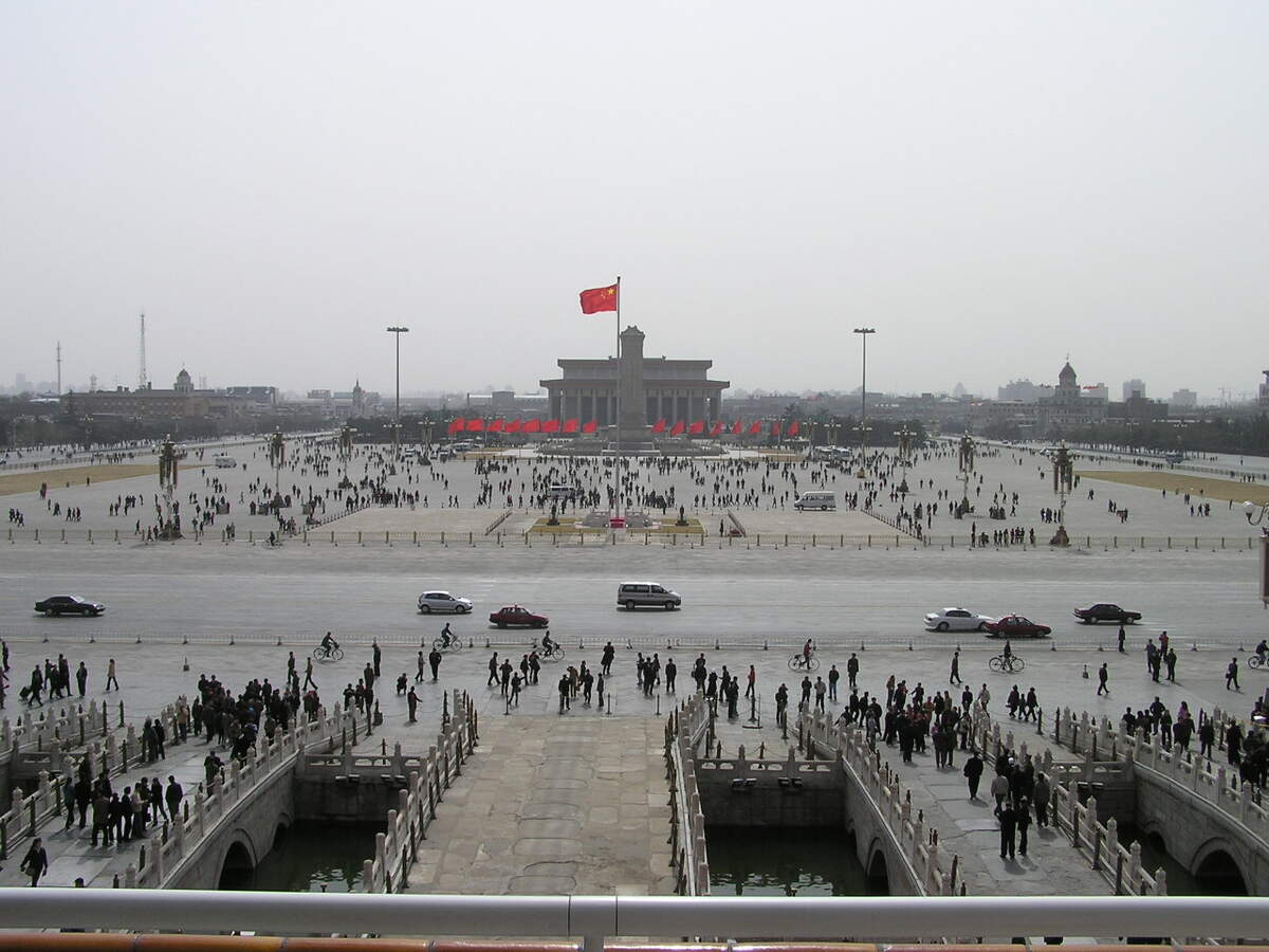 Place Tian’anmen (2004) wikimédia