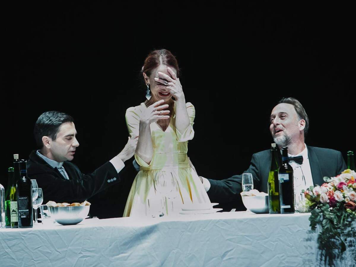 « Pension Eden », pièce de théâtre de Árpád Schilling. Source : zekaem.hr