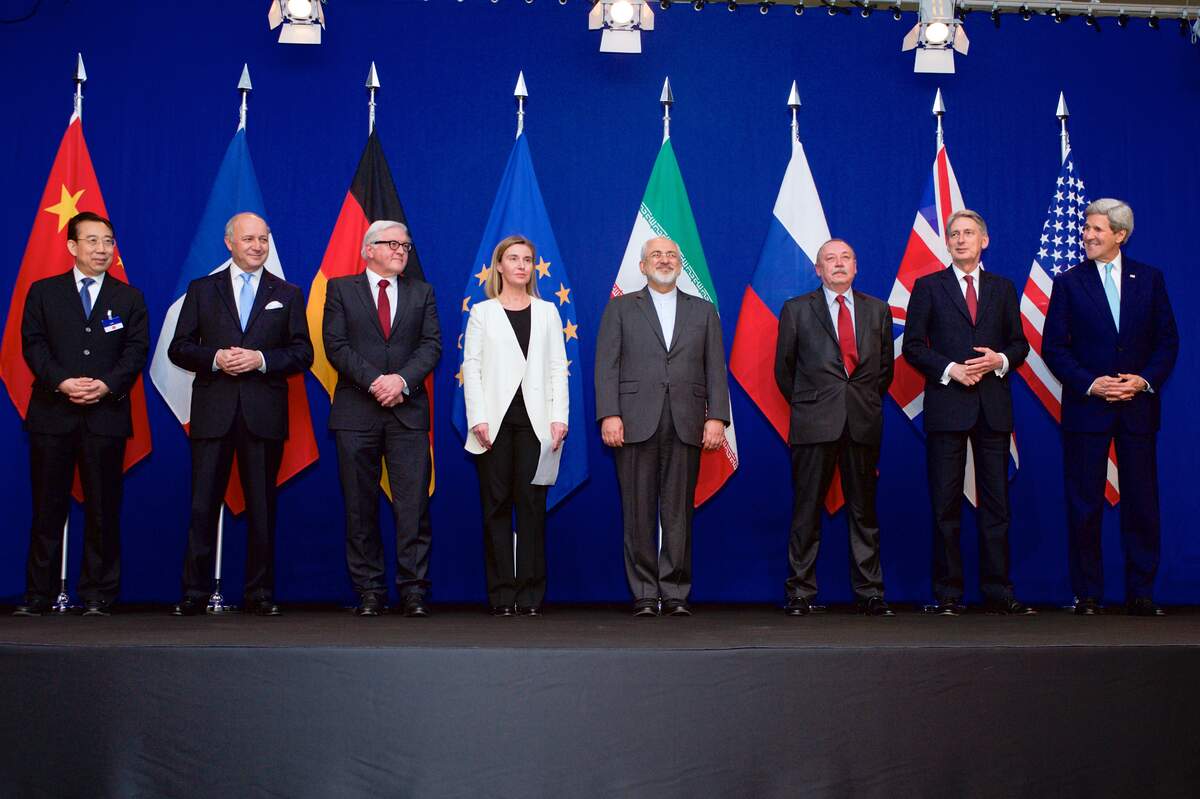 Réunis à Vienne (Autriche) le 14 juillet 2015, les ministres des Affaires étrangères des pays signataires de l’Accord annoncent le succès des négociations.