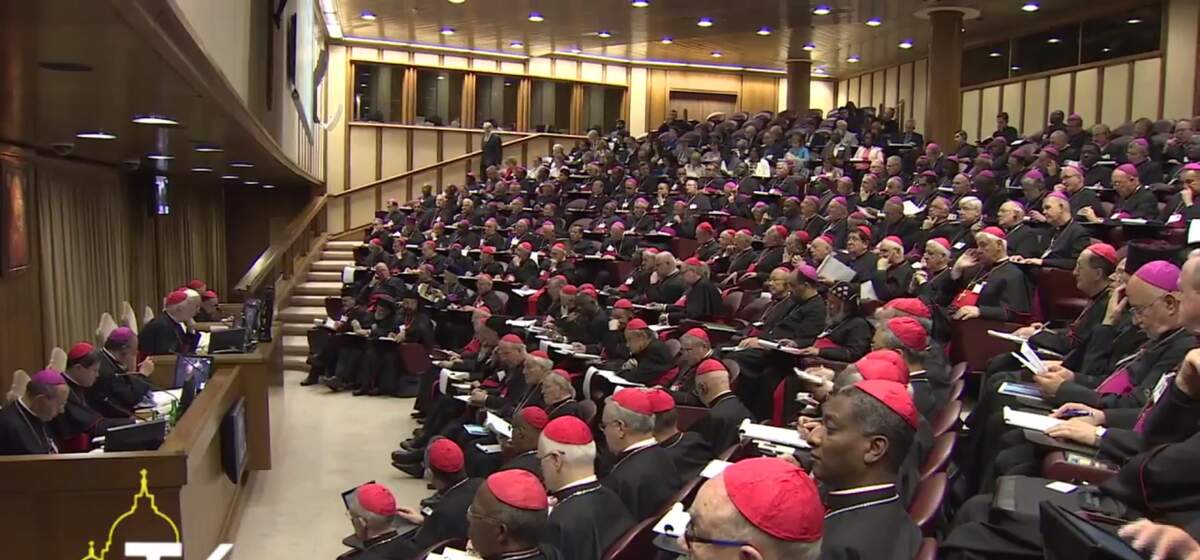 Assemblée générale du synode sous la présidence du pape François.