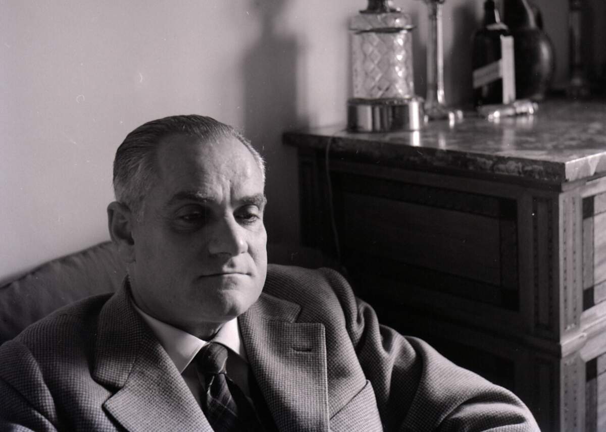 Alberto Moravia par Paolo Monti en 1982 (Fondo Paolo Monti, BEIC).