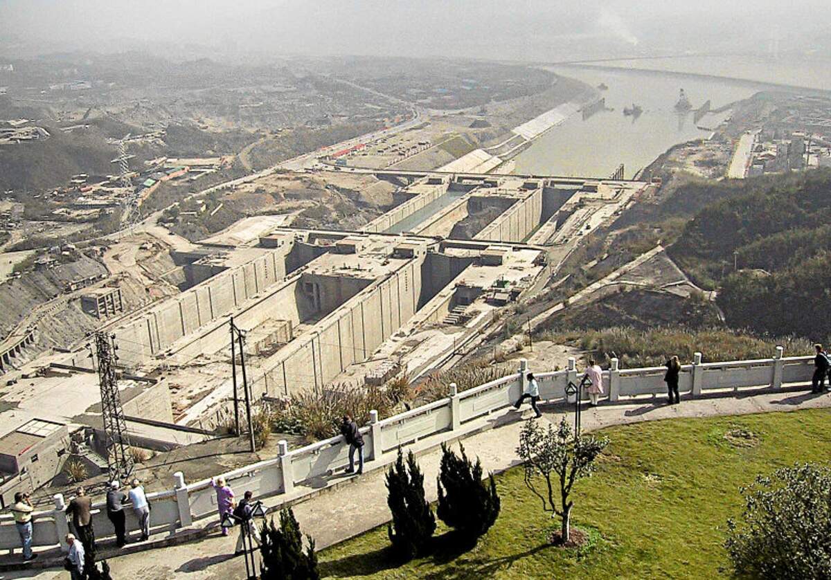 Barrage des Trois Gorges (Yangtsé), 2002, Yogho - Wikimedia
