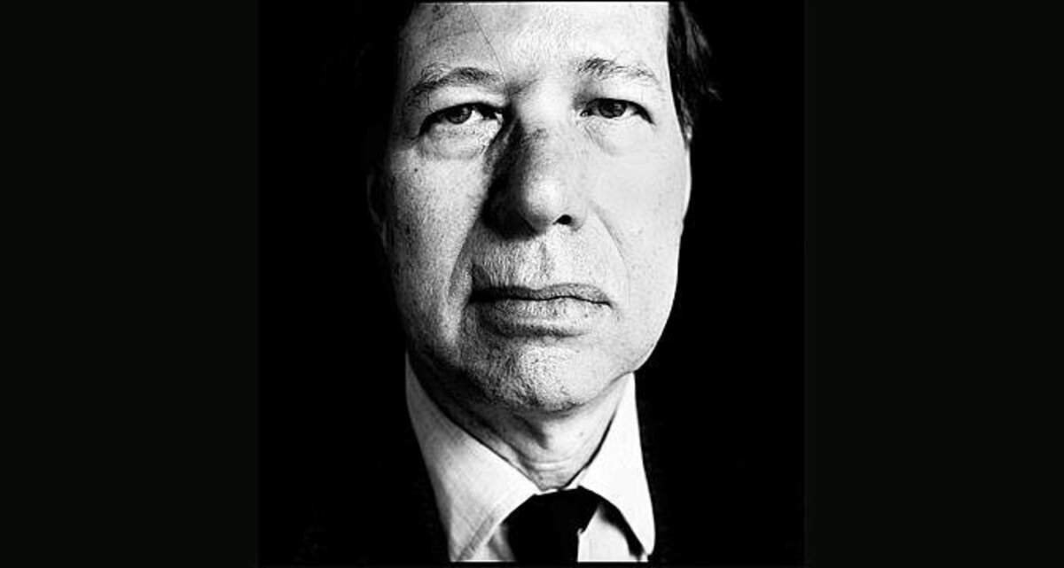 Ronald Dworkin. DR