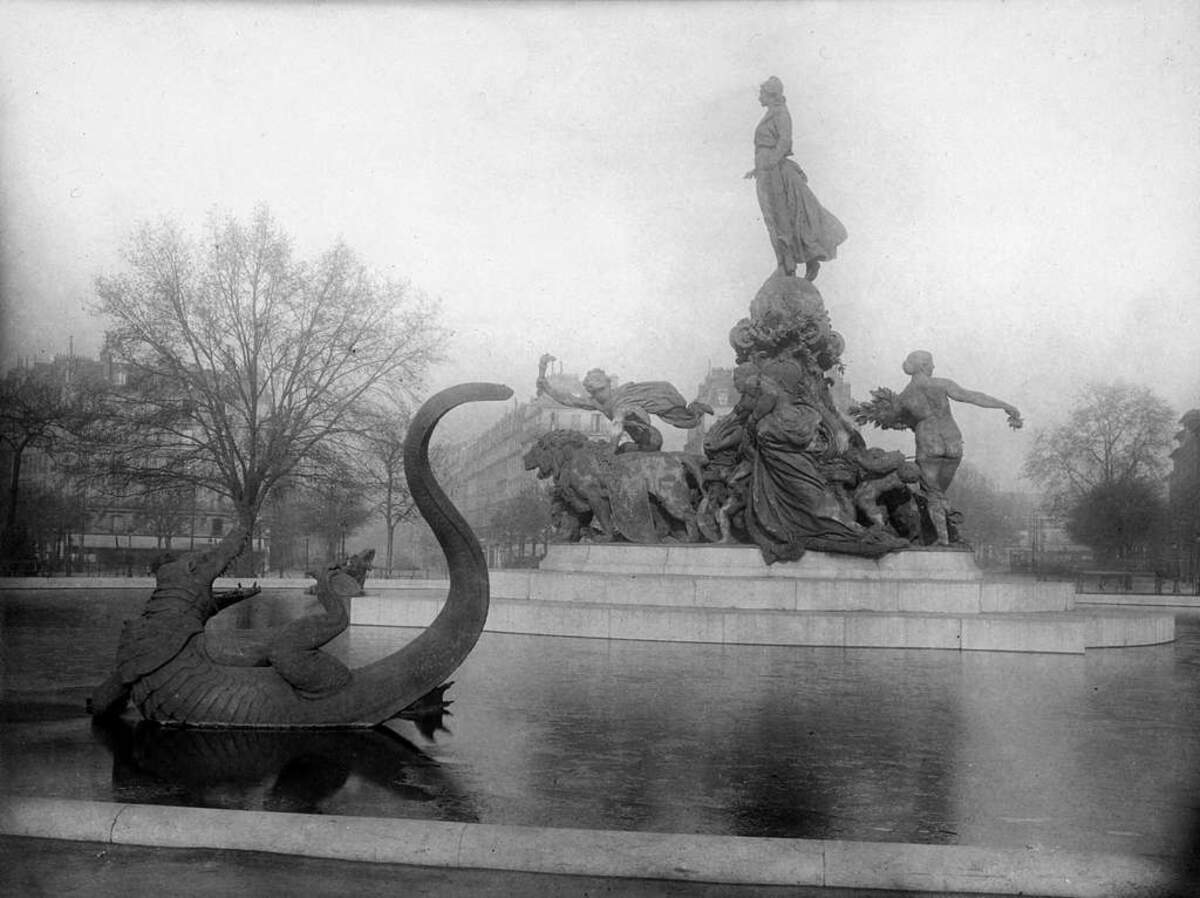 La place de la Nation en 1920 (photo Charles Joseph Antoine Lansiaux, Musée Carnavalet)