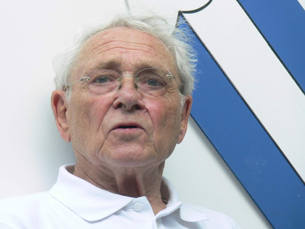 Jacques Réda à Sète en 2015 · Photo : Pkobel via Wikimédia