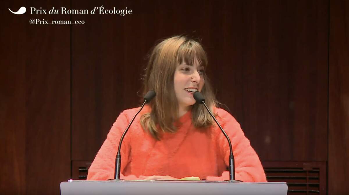 Lucie Rico lors de la cérémonie de remise du Prix du Roman d’Écologie, le 15 avril 2021.