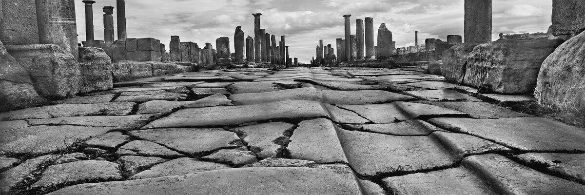 Timgad, Algérie, 2012 © Josef Koudelka Magnum Photos
