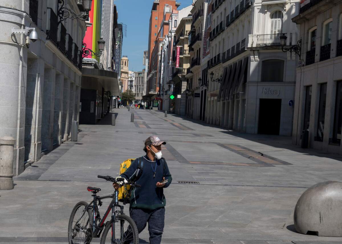 La Puerta del So durant le confinement. Madrid, 29 mars 2020. | Wikimédia