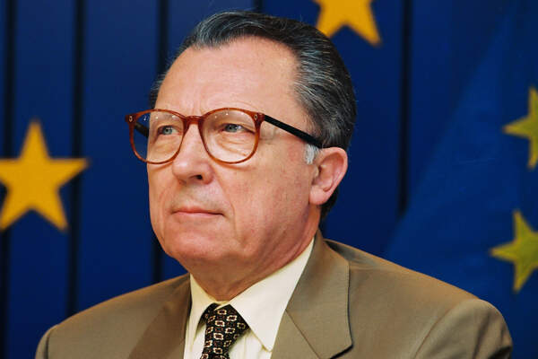 Jacques Delors : la France par l’Europe
