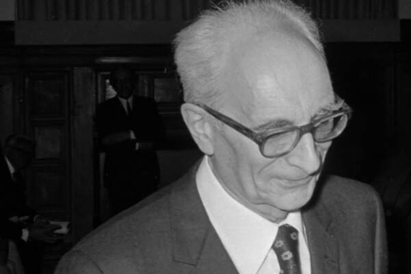 Tous Indiens désormais. La politique à retardement de Claude Lévi-Strauss