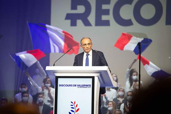 Assimilation et dissimulation