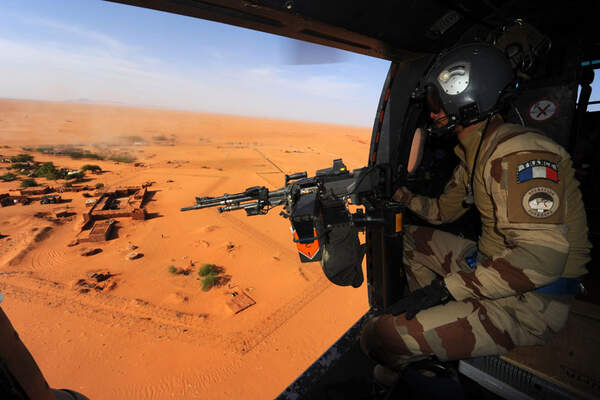 Ce sable sur lequel on bâtit. La politique française au Sahel