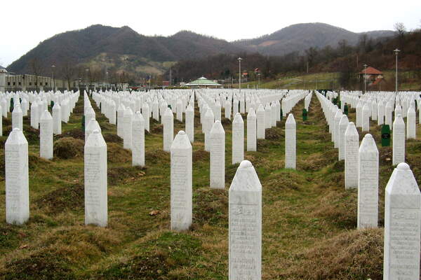 Pourquoi se souvenir de Srebrenica ?