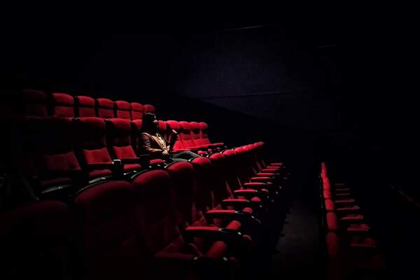 Menaces sur les petites salles de cinéma