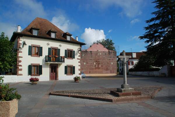 Saint-Jean-le-Vieux ou la prospérité ordinaire