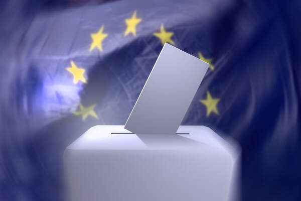 Pour une République européenne