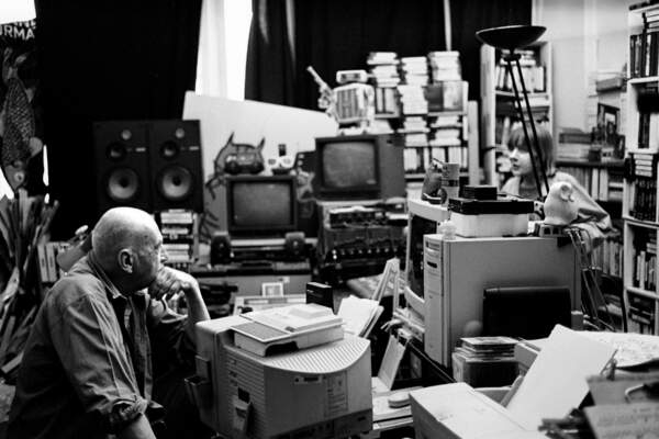 Chris Marker | Le cinéaste-caméléon et la mémoire palimpseste