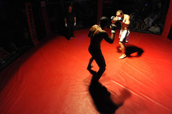 Le CrossFit, le Mixed Martial Arts et le néolibéralisme