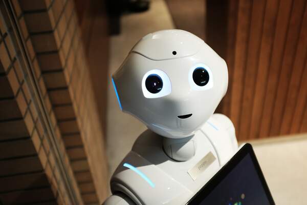 Promesses robotiques et liquidation du politique