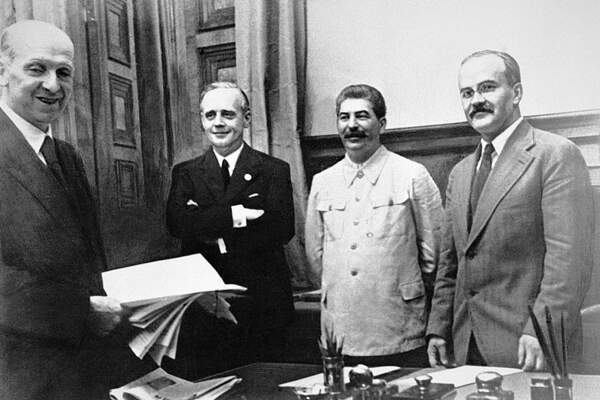 La Russie soviétique et la guerre mondiale