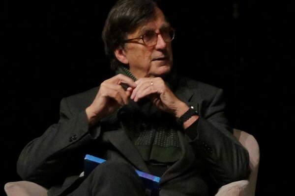 Deux lectures de Politiques de la nature…, de Bruno Latour : Un apport à la philosophie politique