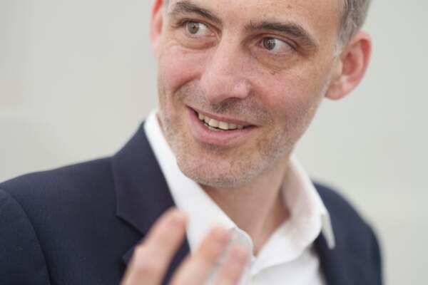 Glucksmann fait cavalier seul