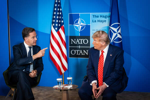 Le président des États-Unis va-t-il VRAIMENT aider l’Ukraine ?