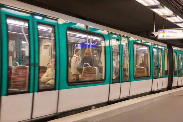 Municipales à Paris : l’urgence d’un renouveau démocratique
