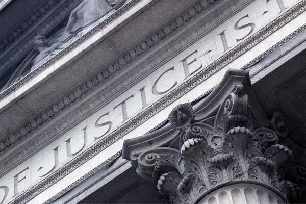 Un nouveau modèle de justice : efficacité, acteur stratégique, sécurité