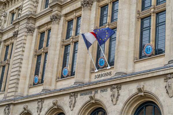 Ce que la crise des universités dit de la faillite de l’État stratège