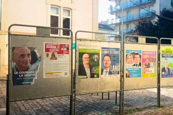 Sortir des attitudes politiques figées