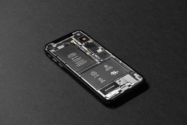 L’œil d’Apple dans nos iPhones ?