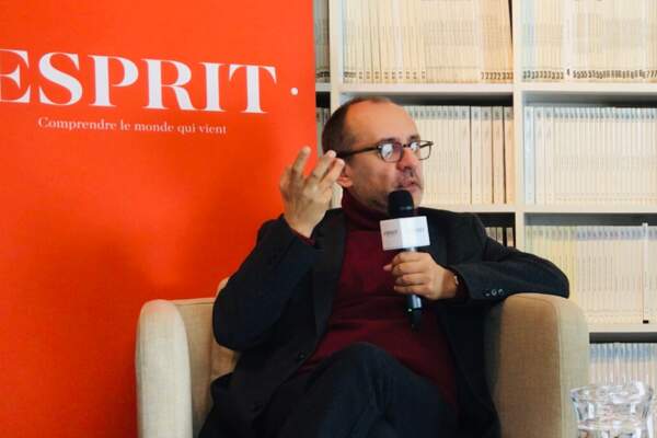 Les droits de l’homme rendent-ils idiots ?
