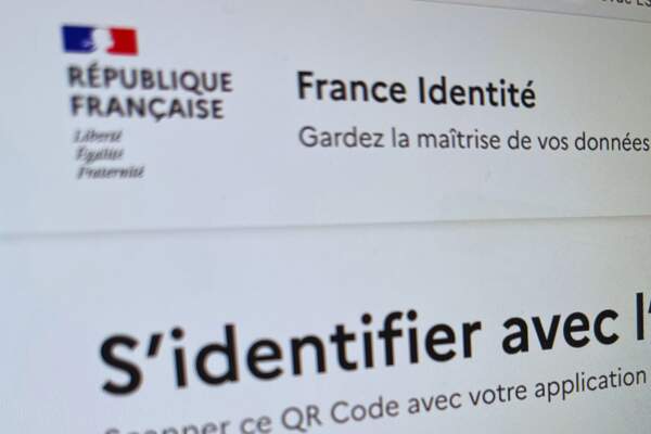 Dématérialisation des services publics : un projet politique