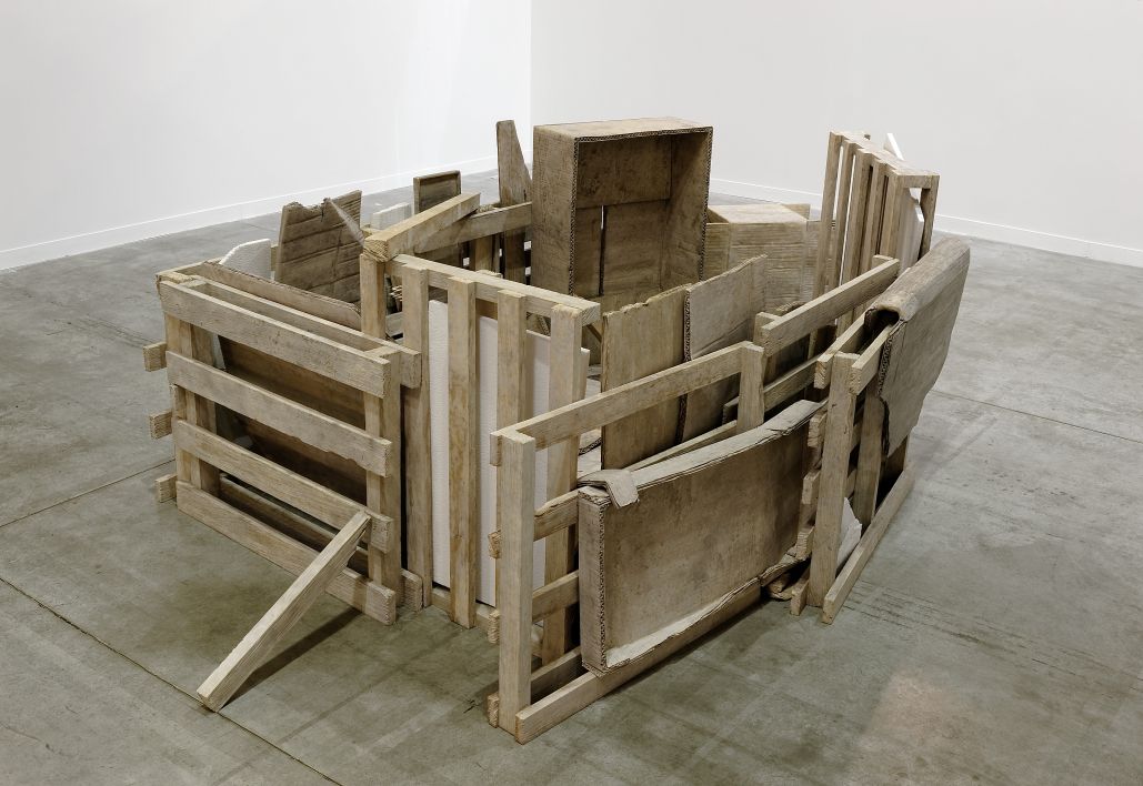 Andreas Lolis, Permanent Residence, 2014. Courtesy de la Biennale de Lyon, 2015. © Blaise Adilon Andreas Lolis, Permanent Residence, 2014. Courtesy de la Biennale de Lyon, 2015. © Blaise Adilon