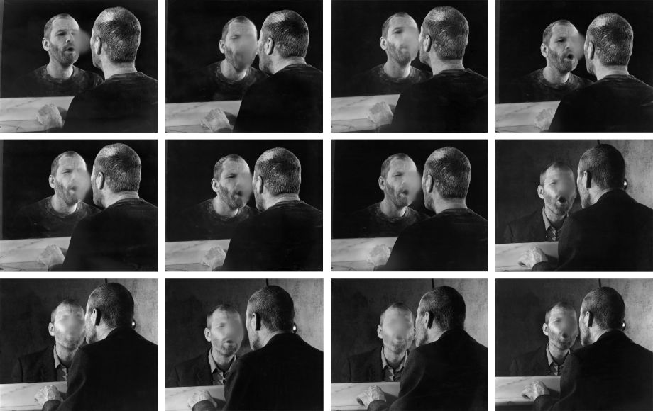 Dieter Appelt, Der Fleck auf dem Spiegel, den der Atemhauch schafft (La trace que la respiration fait sur le miroir), 1977. Courtesy The Walther Collection and Gallery Kicken, Berlin. Dieter Appelt, Der Fleck auf dem Spiegel, den der Atemhauch schafft (La trace que la respiration fait sur le miroir), 1977. Courtesy The Walther Collection and Gallery Kicken, Berlin.